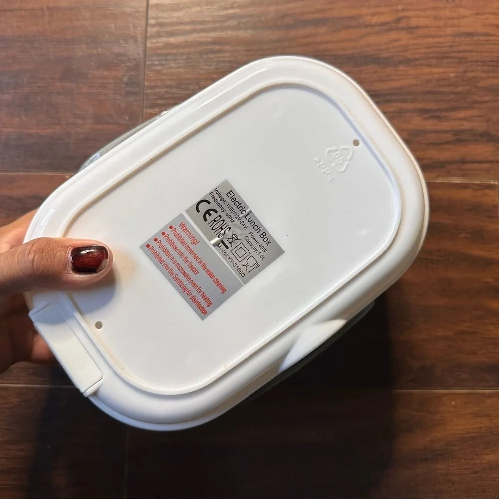 The Electronic Lunchbox Travel Lunch Box